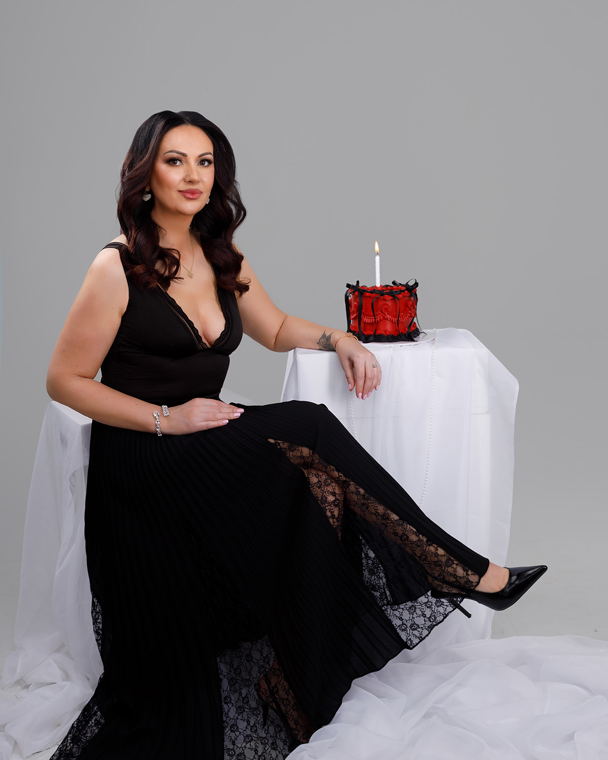 She Said Yes .Studio